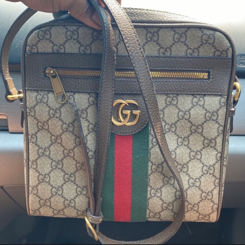 Gucci Handbag - Picture 3 of 4